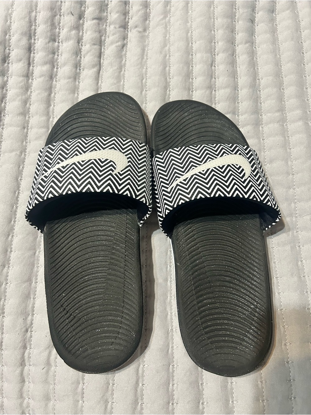 Nike slides